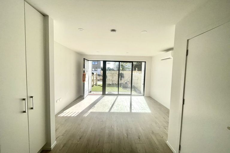 Photo of property in 15/39 Pakuranga Road, Pakuranga, Auckland, 2010