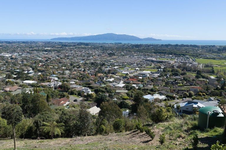 Photo of property in 32 Wilson Way, Waikanae, 5036