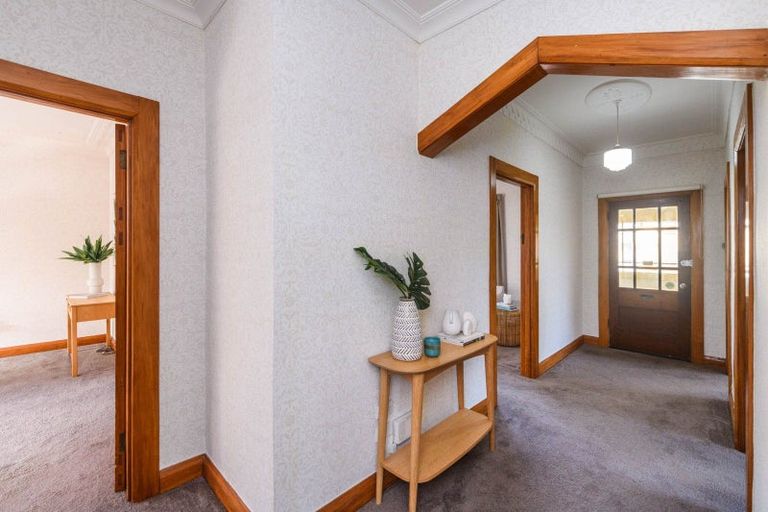 Photo of property in 18 Mahoe Avenue, Takaro, Palmerston North, 4410