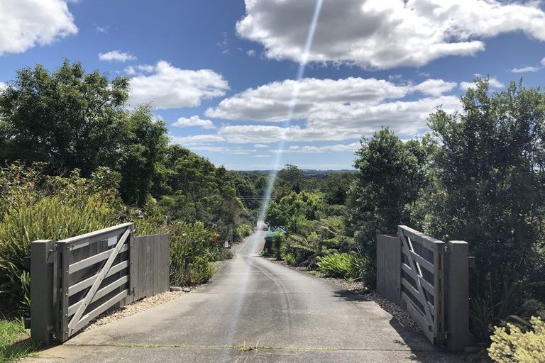 Photo of property in 125b Waimate North Road, Kerikeri, 0293