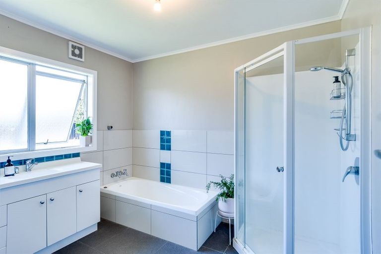 Photo of property in 62 Rogers Road, Bay View, Napier, 4104