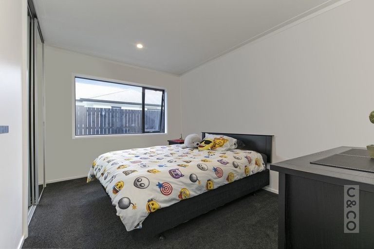 Photo of property in 10 Wautaiti Drive, Riverhead, 0820