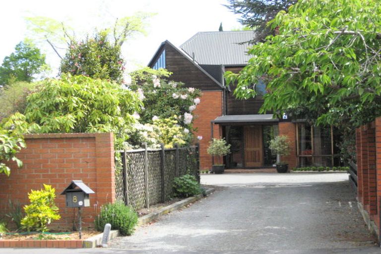 Photo of property in 8 Frith Place, Burnside, Christchurch, 8053