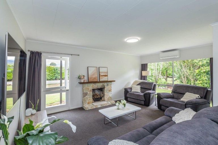Photo of property in 279 Kimberley Road, Levin, 5571