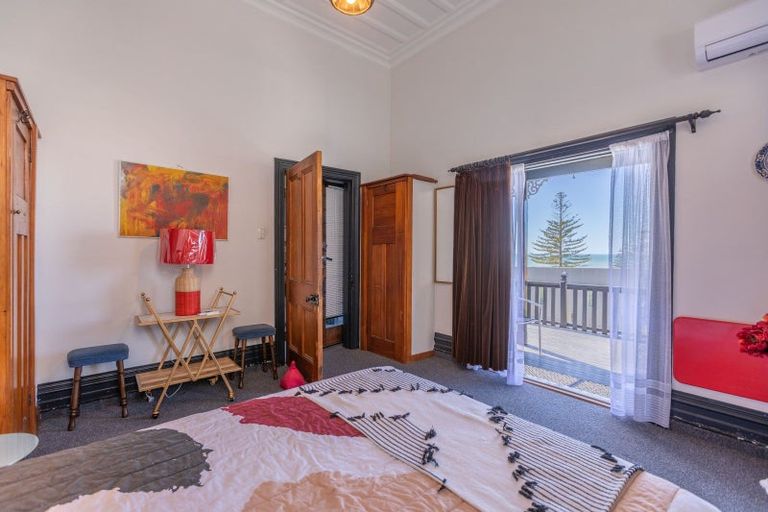 Photo of property in 4a Seaview Terrace, Bluff Hill, Napier, 4110