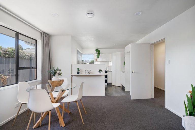 Photo of property in 12a Leacroft Street, Bishopdale, Christchurch, 8053