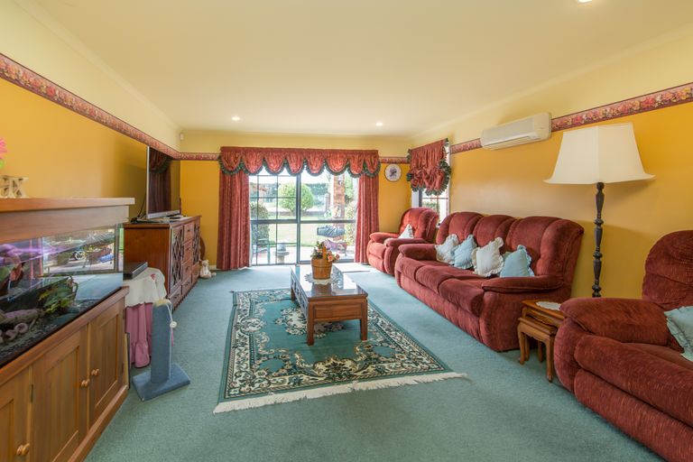 Photo of property in 46 Modena Place, Ohoka, Kaiapoi, 7692