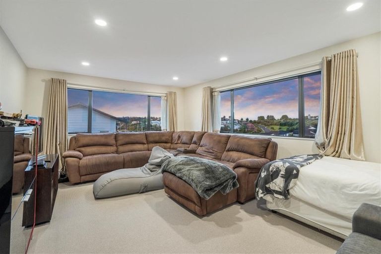 Photo of property in 13 Discovery Drive, Gulf Harbour, Whangaparaoa, 0930
