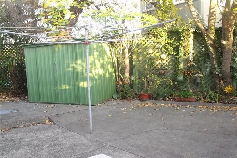 Photo of property in 140 Te Mata Road, Havelock North, 4130