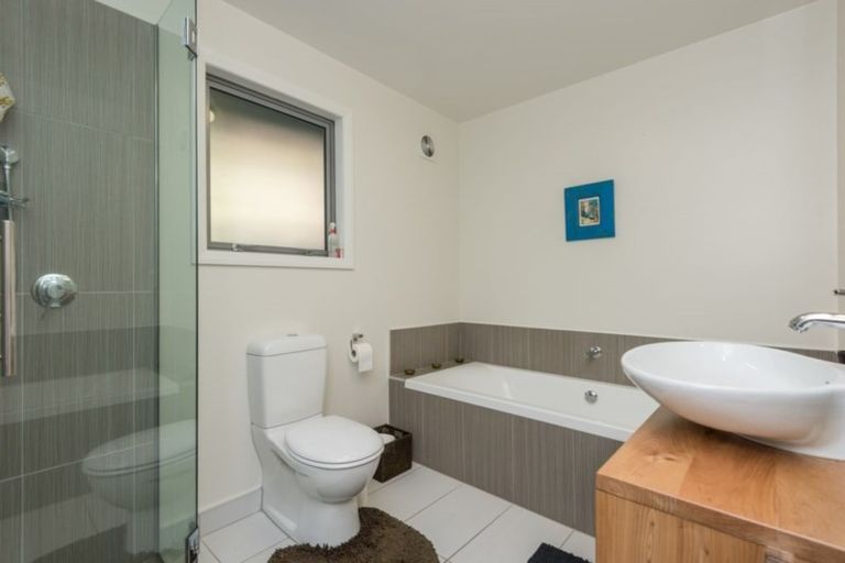 Photo of property in 28 Commodore Place, Britannia Heights, Nelson, 7010