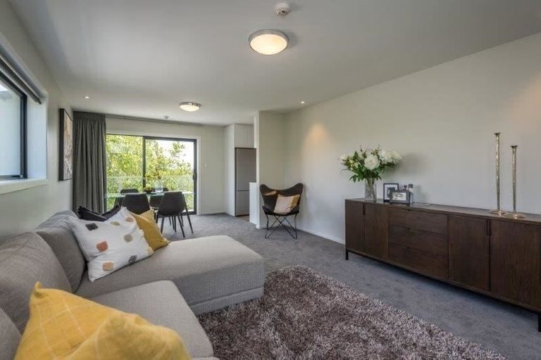 Photo of property in 401/18 Carlton Mill Road, Merivale, Christchurch, 8014