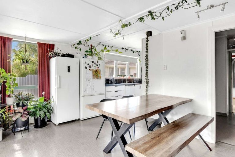 Photo of property in 5 Kauri Street, Elgin, Gisborne, 4010