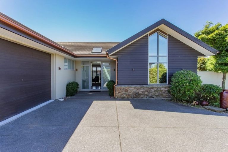 Photo of property in 5 Applefield Court, Northwood, Christchurch, 8051