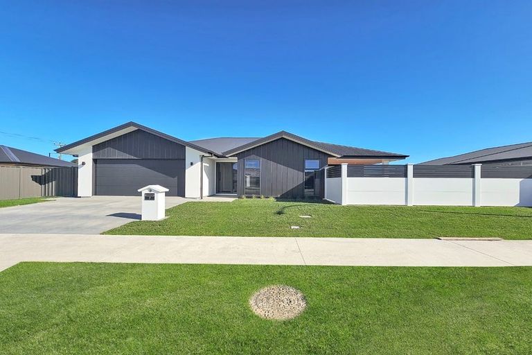 Photo of property in 7 Wai Whatu Street, Meeanee, Napier, 4110