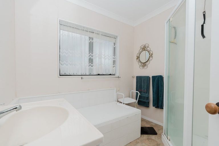 Photo of property in 2/415 Cambridge Road, Te Awamutu, 3800