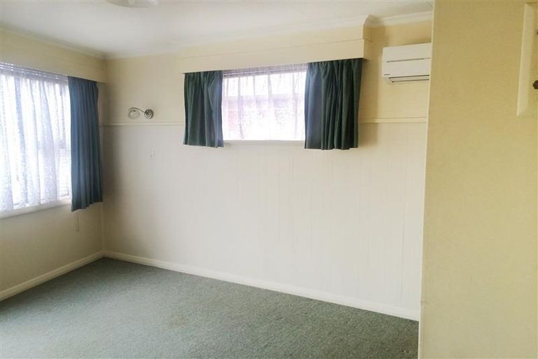 Photo of property in 105 Queens Drive, Saint Kilda, Dunedin, 9012