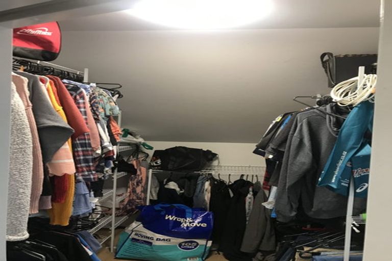 Photo of property in 2/842 East Coast Road, Oteha, Auckland, 0630