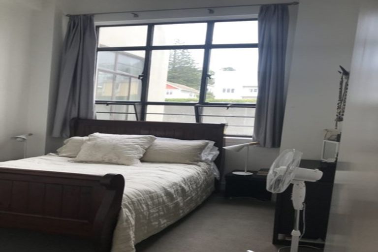 Photo of property in Augusta Apartments, 10/254 Willis Street, Te Aro, Wellington, 6011