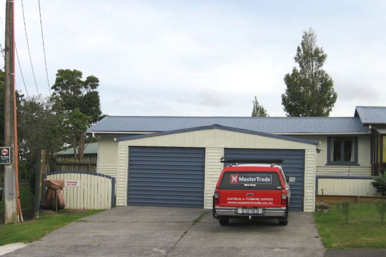 Photo of property in 7/331 Royal Road, Massey, Auckland, 0614