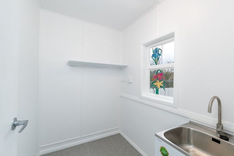 Photo of property in 19 Field Street, Silverstream, Upper Hutt, 5019