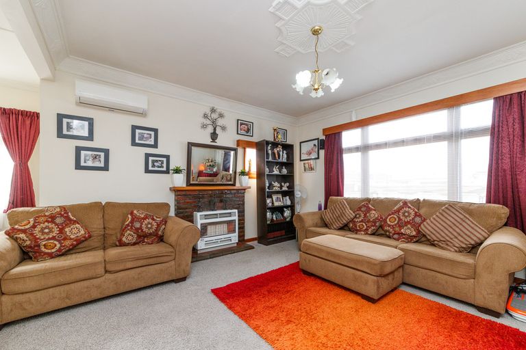 Photo of property in 3 Rata Street, Roslyn, Palmerston North, 4414