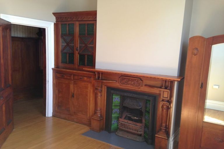 Photo of property in 255 Oxford Street, South Dunedin, Dunedin, 9012