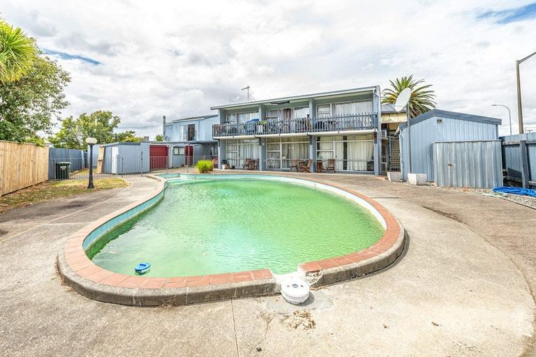 Photo of property in 1 Hurworth Place, College Estate, Whanganui, 4500