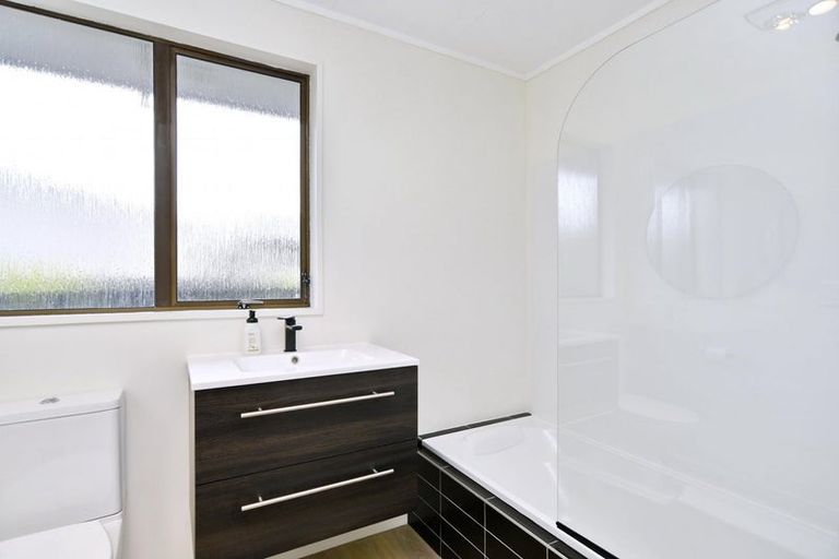 Photo of property in 41 Ottawa Road, Wainoni, Christchurch, 8061