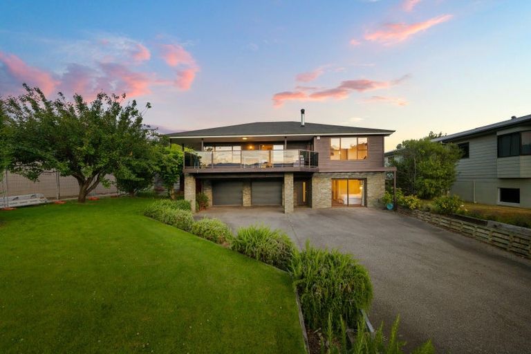 Photo of property in 54 Rata Street, Wanaka, 9305