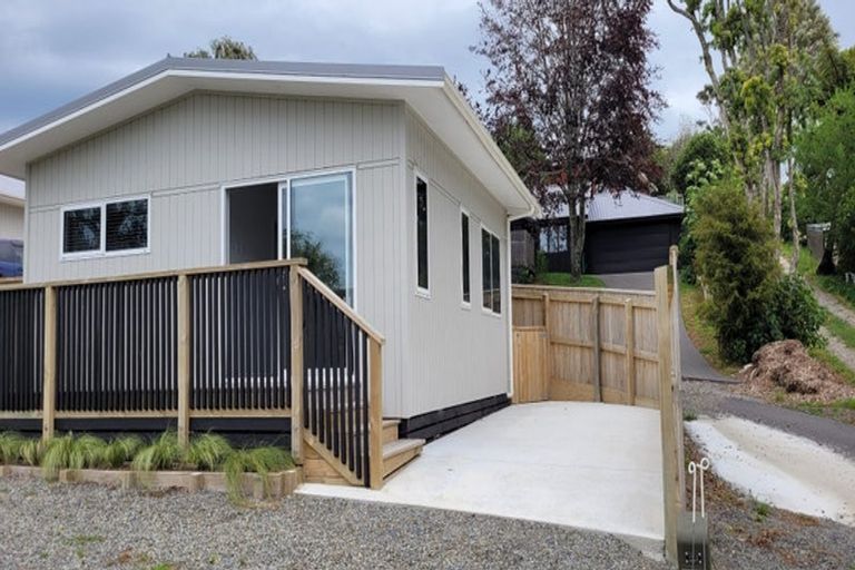 Photo of property in 104 Carthew Street, Okato, 4335