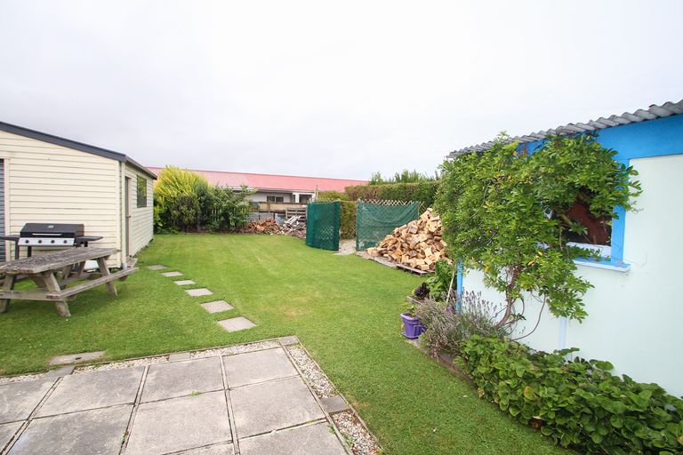 Photo of property in 43 Dacre Street, Oamaru North, Oamaru, 9400