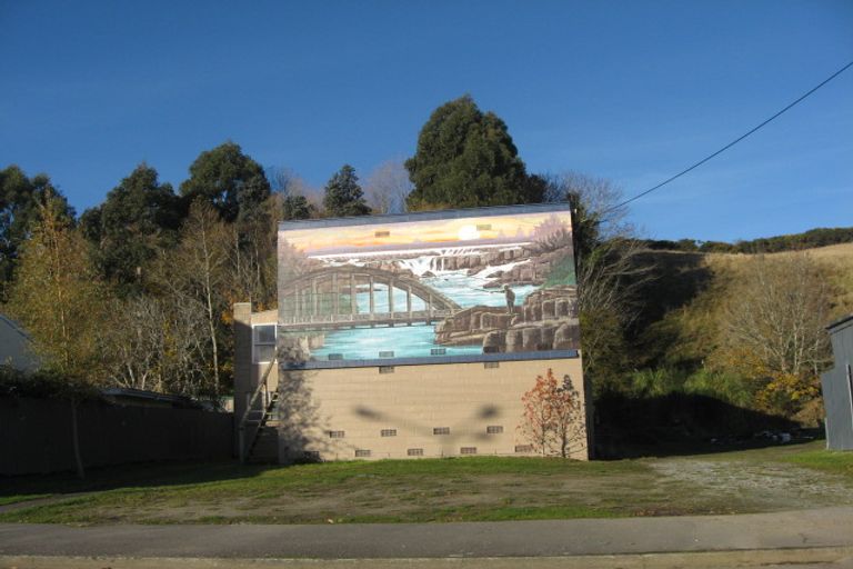 Photo of property in 90-92 Kana Street, Mataura, 9712