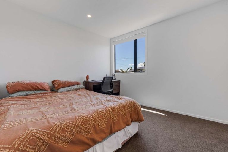 Photo of property in 2/5 Mears Road, Saint Andrews, Hamilton, 3200