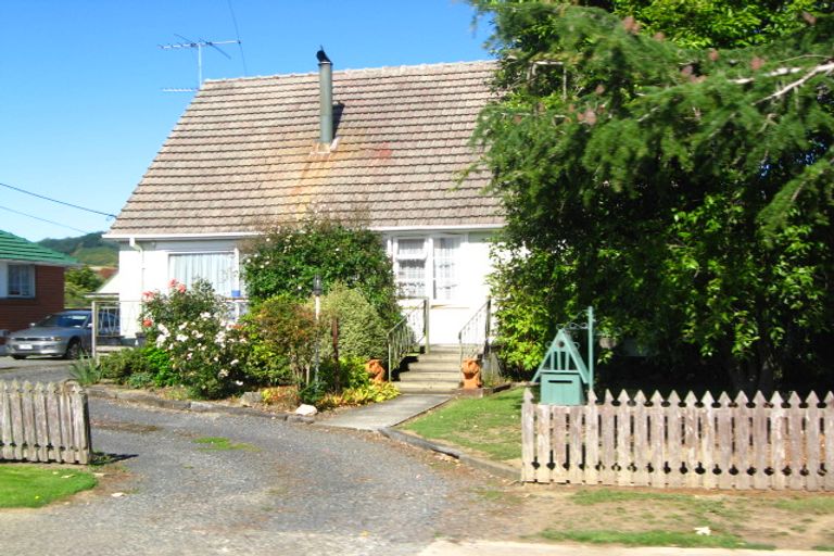 Photo of property in 13 Doon Street, Mosgiel, 9024