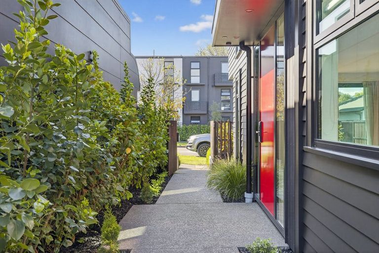 Photo of property in 212 Peterborough Street, Christchurch Central, Christchurch, 8013