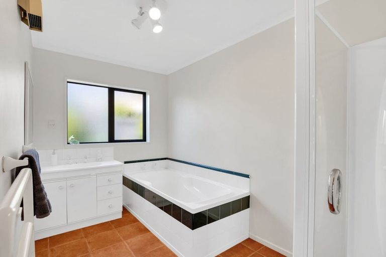 Photo of property in 86 Roydon Drive, Templeton, Christchurch, 8042