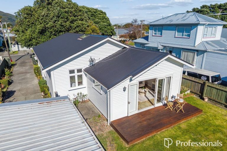 Photo of property in 17 Lincoln Avenue, Epuni, Lower Hutt, 5011