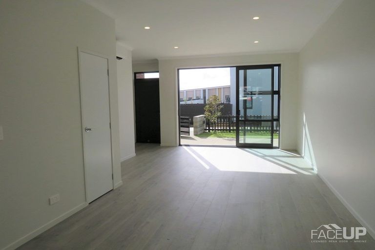 Photo of property in 60 Walter Merton Road, Hobsonville, Auckland, 0616