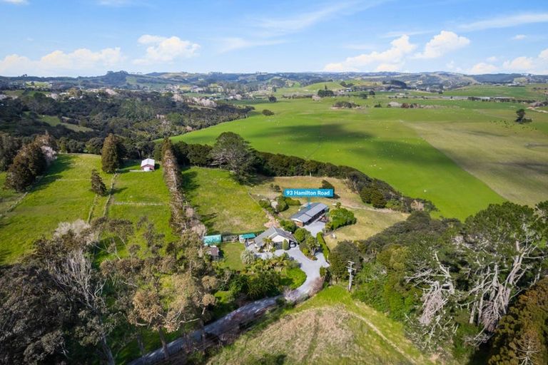 Photo of property in 93 Hamilton Road, Waimauku, 0881