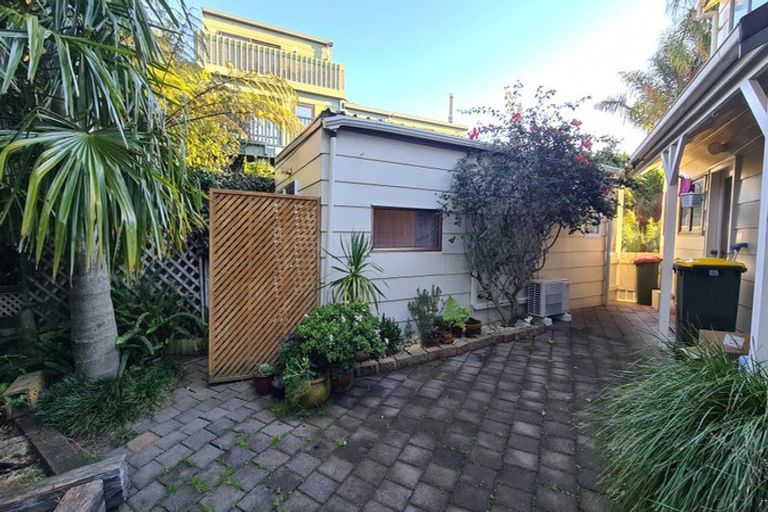 Photo of property in 30 John Gill Road, Shelly Park, Auckland, 2014