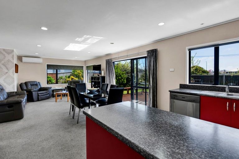 Photo of property in 45a Blake Street, Waitara, 4320