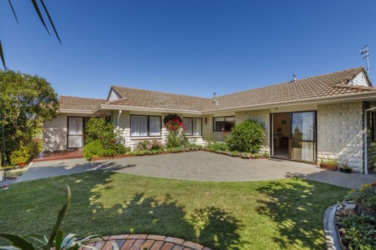 Photo of property in 21 Park View Avenue, Feilding, 4702