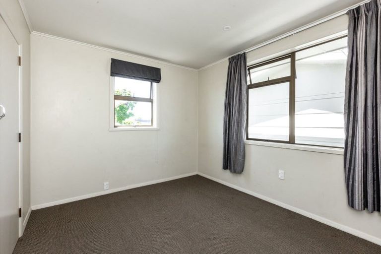 Photo of property in 8 Merton Crescent, Pirimai, Napier, 4112