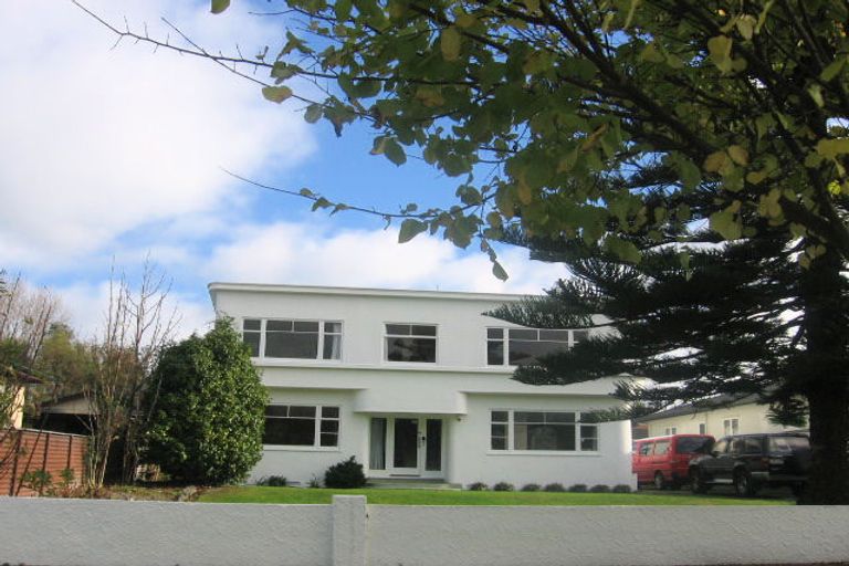 Photo of property in 4 Birmingham Street, Takaro, Palmerston North, 4412