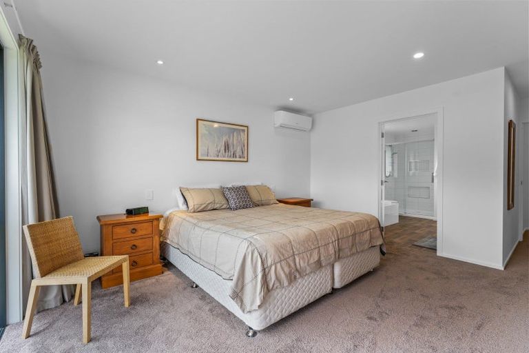 Photo of property in 17 Mallard Drive, Waihola, Milton, 9073