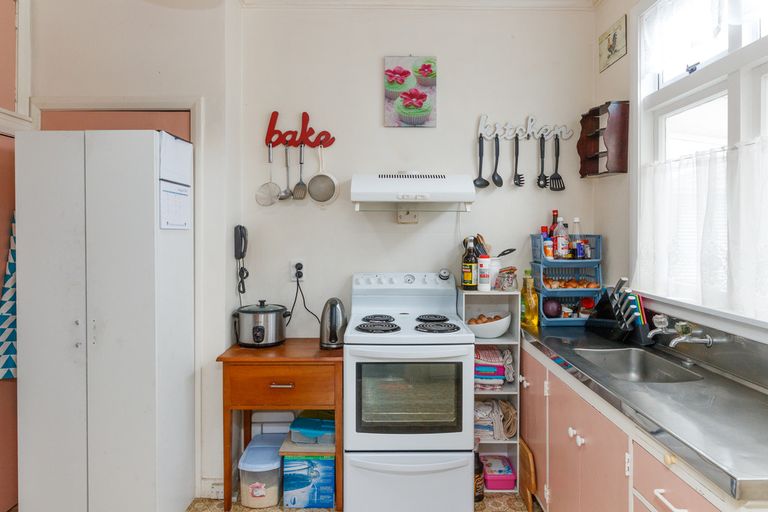 Photo of property in 3 Rata Street, Roslyn, Palmerston North, 4414