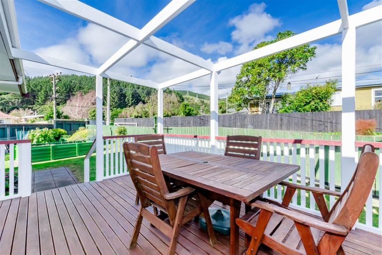 Photo of property in 62 Ruapehu Street, Paraparaumu, 5032