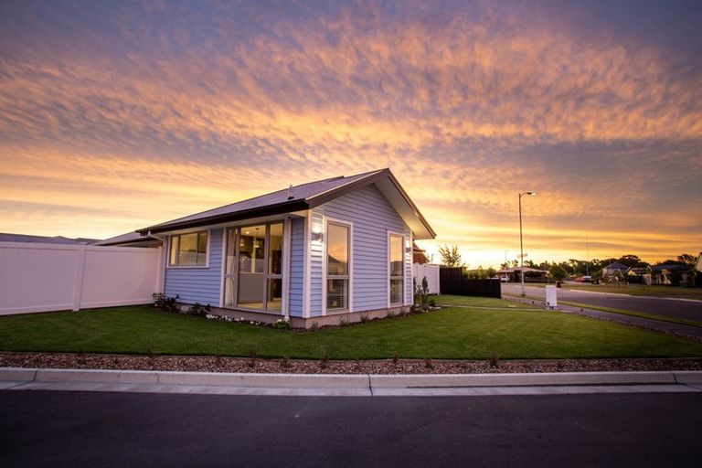 Photo of property in 25 Haughey Drive, Mairehau, Christchurch, 8052