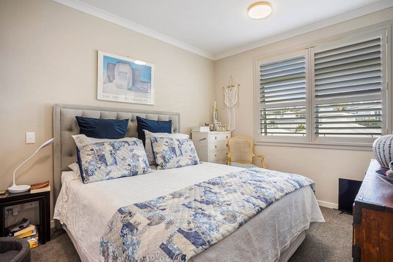 Photo of property in 106 Rewa Rewa Lane, Orewa, 0931