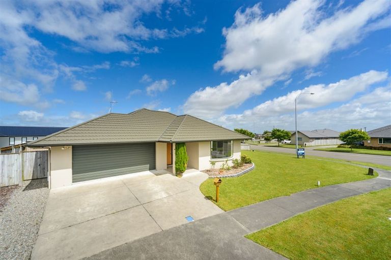 Photo of property in 2 Varsity Heights, Fitzherbert, Palmerston North, 4410